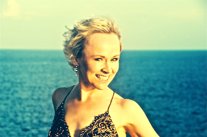 Profile Image: Robyn McCorquodale