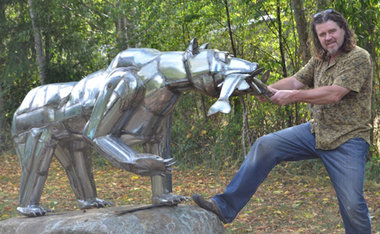 Sculptors make a splash at Esquimalt\'s Macaulay Point Park