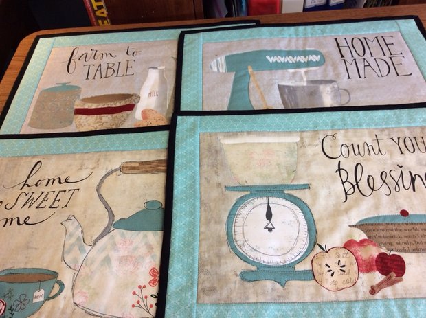 Placemats - Freshly Picked (4) by 
Della Cronkrite