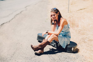 New Album! New Website! New Lola!
