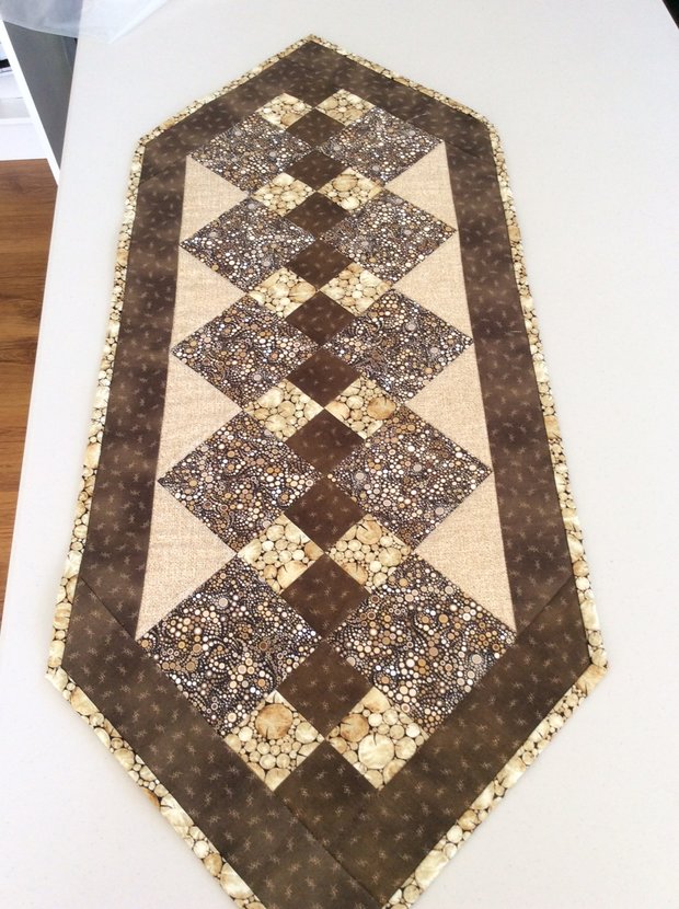 Table Runner - Double Four Patch by 
Della Cronkrite