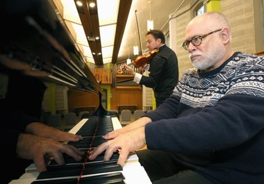 Victoria Conservatory of Music opens doors for faculty