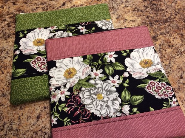 Garden Flower Pouch Zippered by 
Della Cronkrite