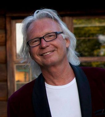 Langford Musician Shares Legendary Link