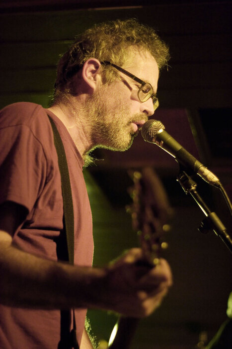 Profile Image: Tom Holliston