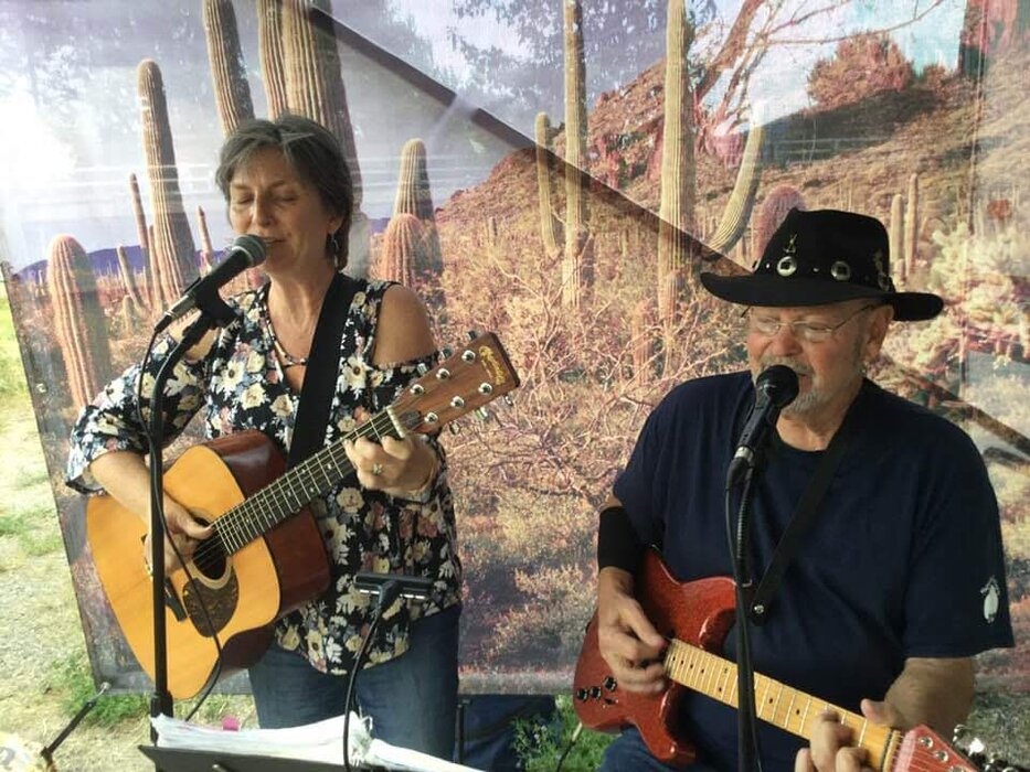 Profile Image: Bonnie and Joe