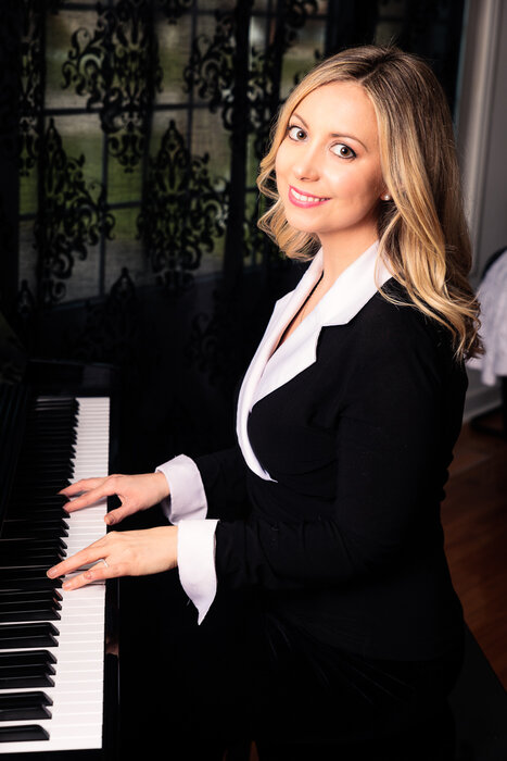 Profile Image: Sharon-Rose Perrin