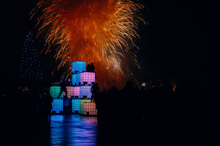 Think Cubes NYE 2017 by 
Monkey C Interactive, Interarts