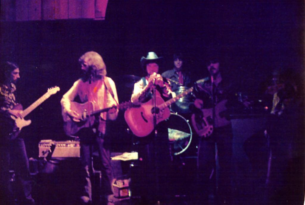 Profile Image: Honky Tonk Heroes - Victoria