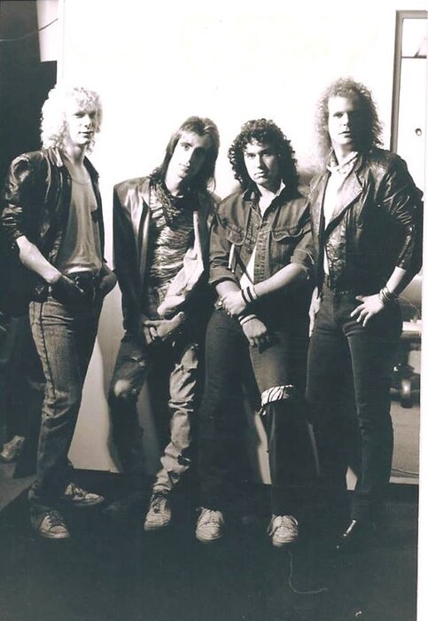 Profile Image: Avalanche 1989