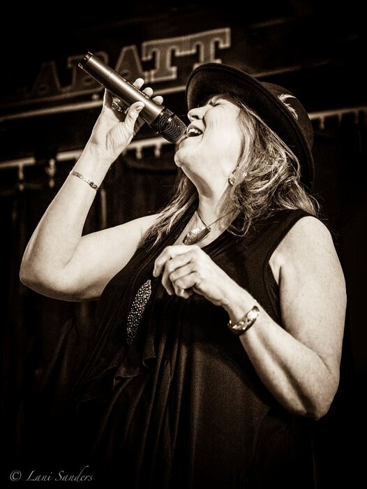Profile Image: Deb Rhymer (Hunt)