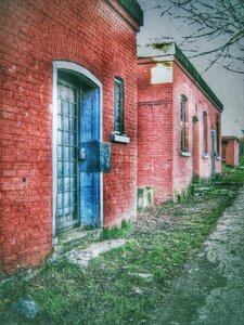 Mcaulay Remnants by 
Lynda Lombardi