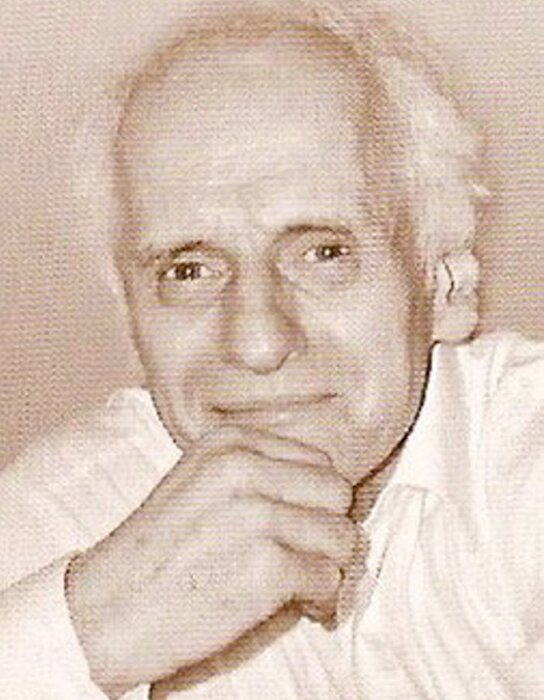 Profile Image: George Essihos
