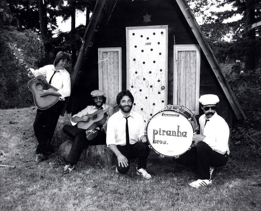 Profile Image: Piranha Brothers