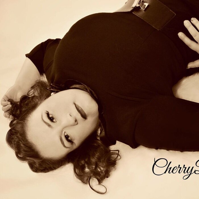Profile Image: Natalia Pardalis