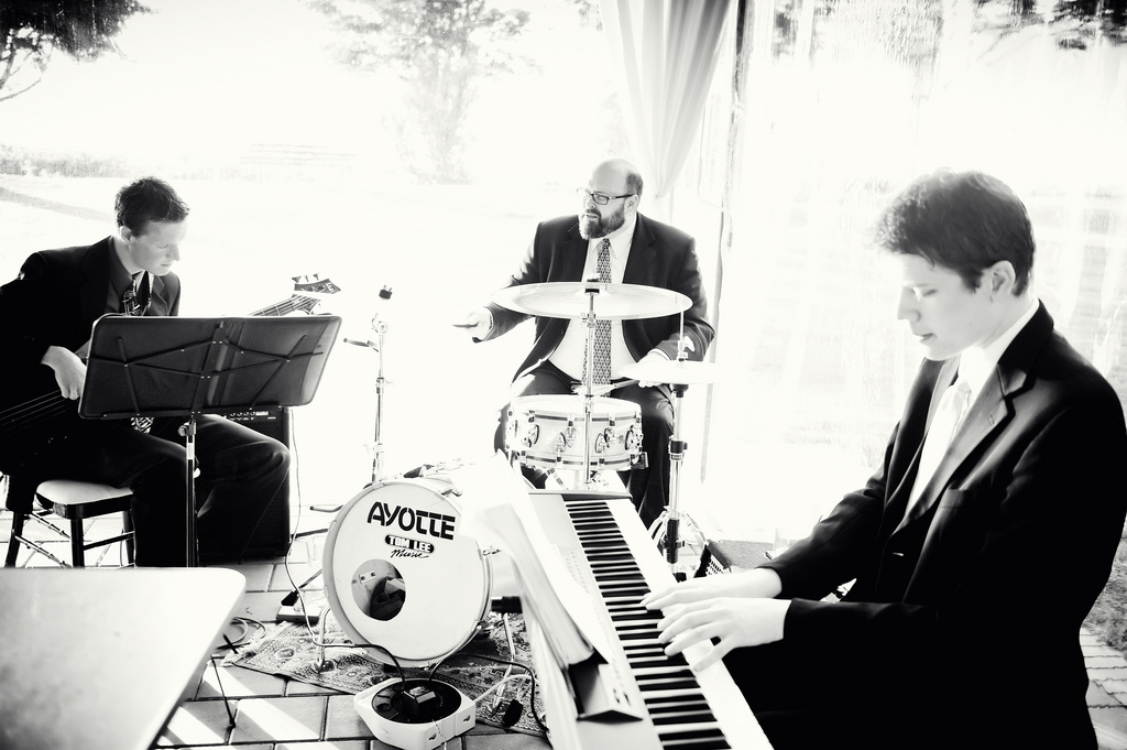 Profile Image: Geoff Peters Trio