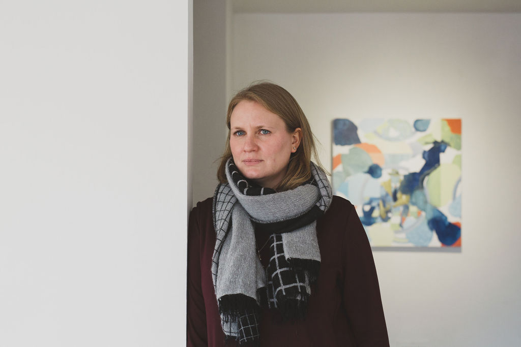 Profile Image: Amber Lomax