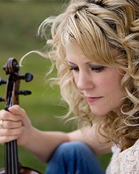 An Acoustic Evening with Natalie MacMaster: Natalie MacMaster @ Cowichan Performing Arts Centre Mar 12 2020 - May 6th @ Cowichan Performing Arts Centre