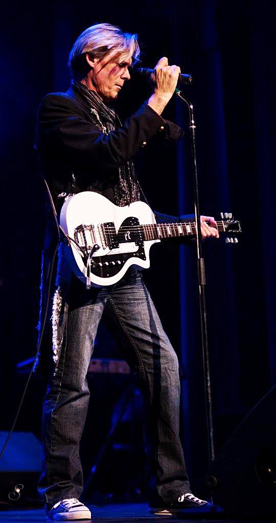 A NIGHT OF BOWIE: THE DEFINITIVE BOWIE EXPERIENCE - ALIX GOOLDEN PERFORMANCE HALL, VICTORIA - SATURDAY,  MARCH 2 @ Alix Goolden Performance Hall Mar 2 2019 - May 6th @ Alix Goolden Performance Hall