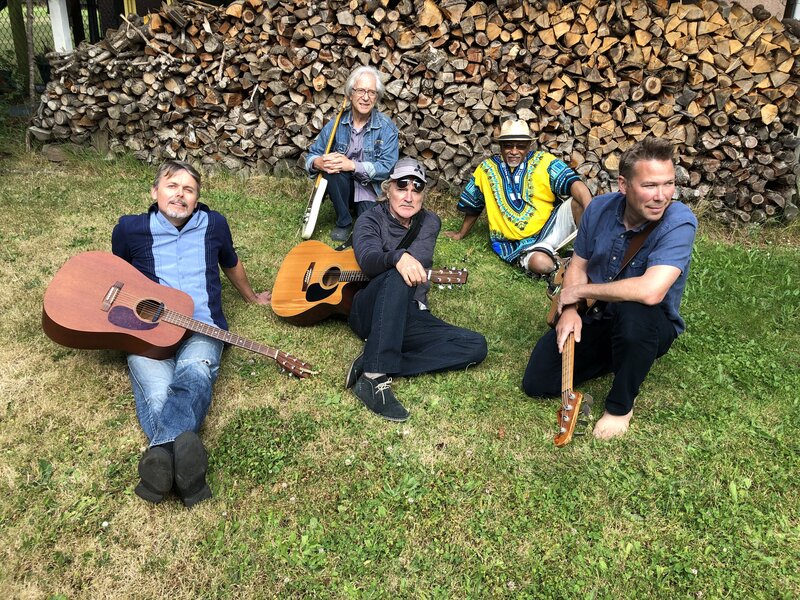Daniel Cook & The Radiators @ NADEN 1480 Lyall Street Sep 12 2020 - Jun 3rd @ NADEN 1480 Lyall Street
