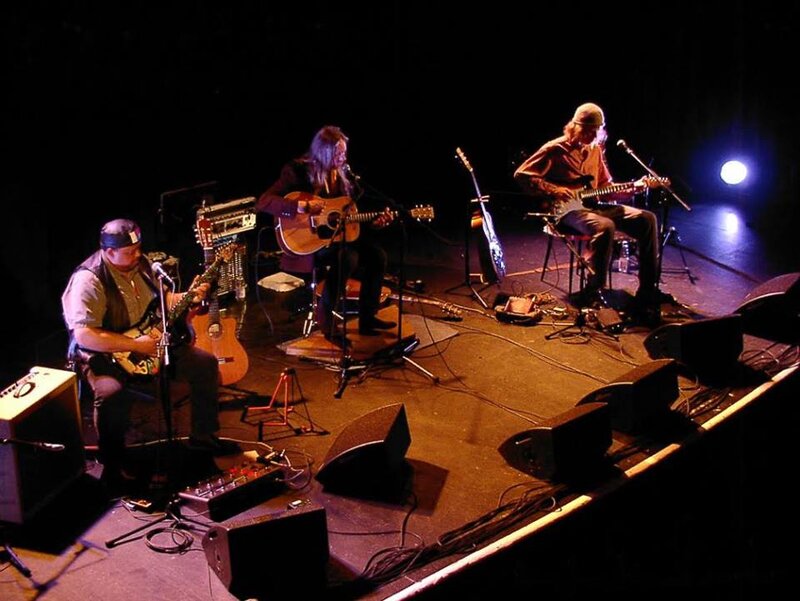 Bill Bourne, Madagascar Slim, Lester Quitzau @ Blue Frog Studios Jul 6 2018 - Apr 30th @ Blue Frog Studios