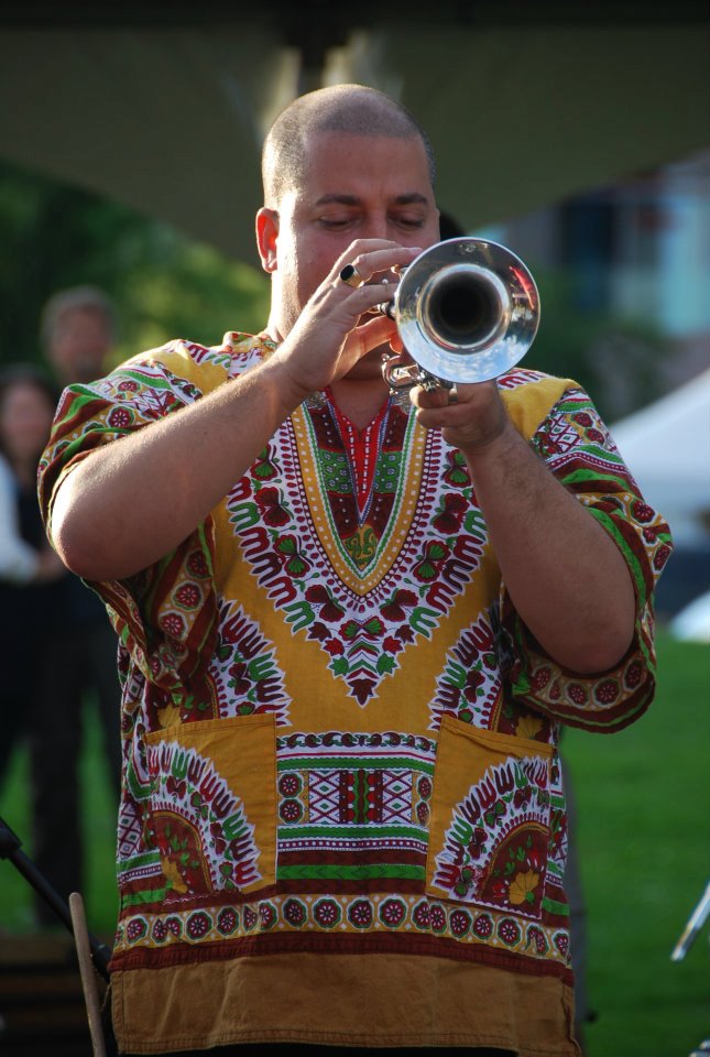 Old World Mansion Concert: Miguelito Valdes @ English Inn May 27 2015 - May 8th @ English Inn