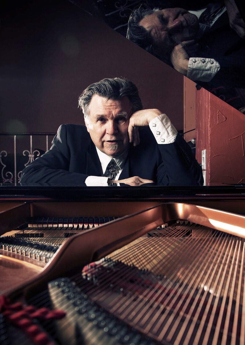 The Music of Jerry Lee Lewis: David Vest @ Sports View Lounge Dec 1 2017 - May 15th @ Sports View Lounge