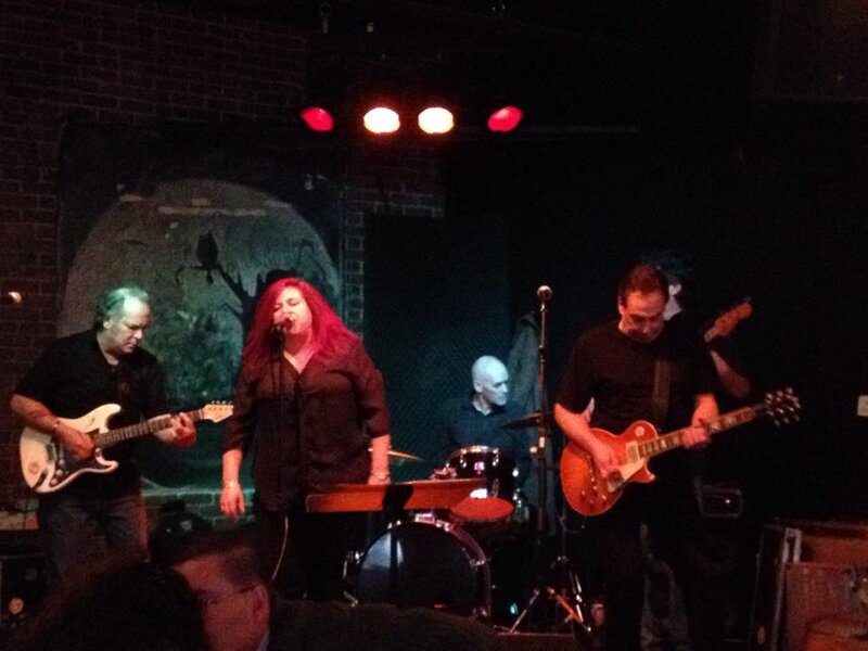 Summer and the Sinners Blues jam: Summer and The Sinners @ The Cambie at the  Esquimalt Inn Mar 22 2014 - May 13th @ The Cambie at the  Esquimalt Inn