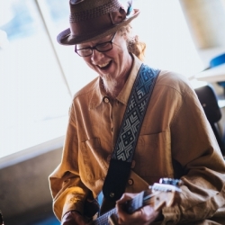 Juno Award Winning Guitarist Lester Quitzau w. Damian Graham - Apr 30th @ Hermann's Jazz Club