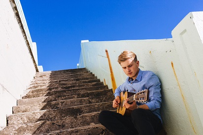 Free Summer Concerts in the Park: Fintan O'Brien Band @ Willows Beach Park Jul 27 2016 - May 6th @ Willows Beach Park