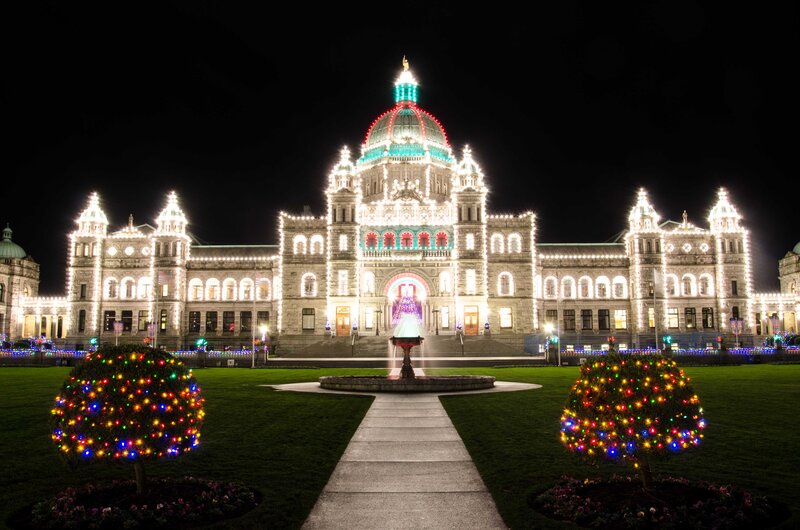 Christmas Lights Across Canada: Victoria Children's Choir,  the Joy of Life Choir, Reynolds Secondary School Carol Band @ BC Parliament Buildings Dec 3 2015 - May 6th @ BC Parliament Buildings