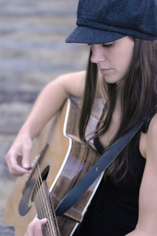 Lola Parks @ The Bengal Lounge Jun 30 2013 - Jun 9th @ The Bengal Lounge