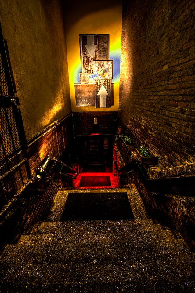 LIVE Music at The Mint Featuring Tres Lados: Tres Lados, Oliver Swain, Roy Viser, Dallas Bud @ The Mint Aug 7 2014 - Jun 5th @ The Mint