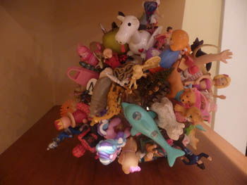 Diana W :  I am Present / Objects from the Past @  Mar 1 2011 - Jun 14th @ 