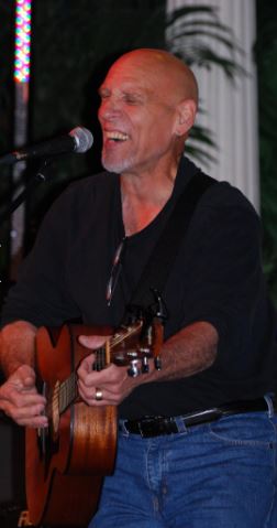 Highlands music Coffee House is delighted to feature: Lonnie Glass and friends @ Caleb Pike House Dec 8 2018 - May 8th @ Caleb Pike House