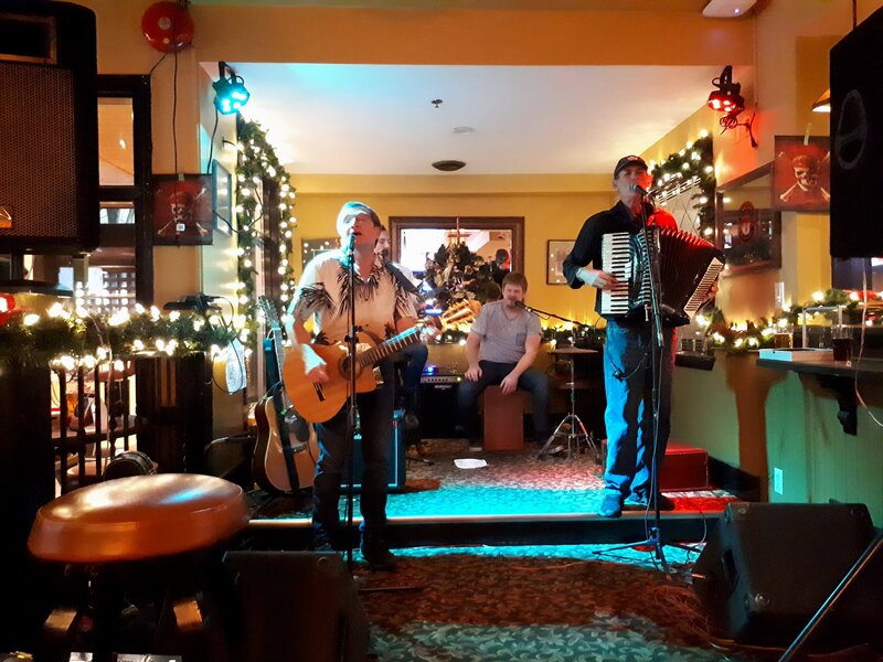 Saturday live music!: Mutiny live music! @ Charles Dickens Pub Mar 14 2020 - May 7th @ Charles Dickens Pub