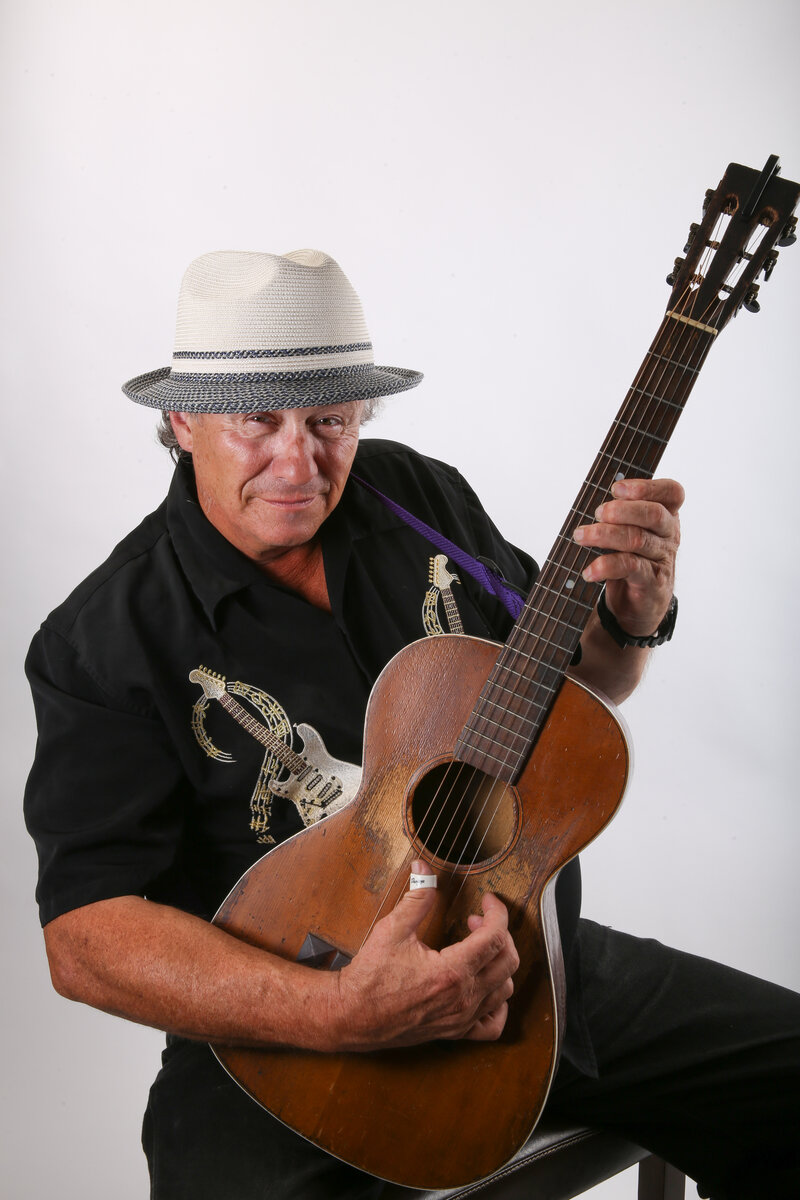 Juno Award Winning Blues Legend!: Big Dave McLean, Lazy & Slim @ Sports View Lounge Jan 26 2018 - Jun 6th @ Sports View Lounge