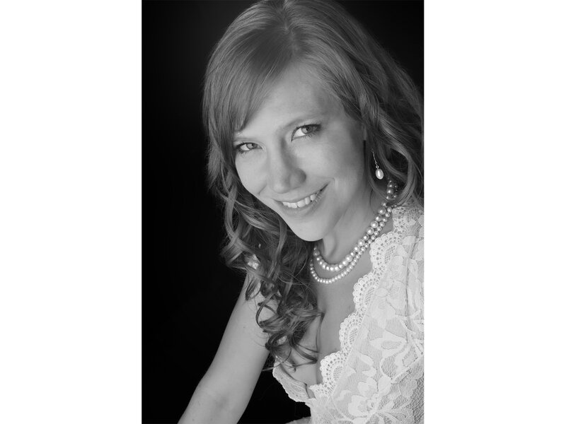 Ashley Wey Duo Sings & Plays @ Bar 500 Oct 24 2018 - Jun 6th @ Bar 500