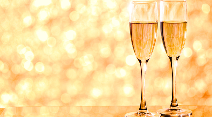 New Years Eve with: DJ Paul Sousa @ Charles Dickens Pub Dec 31 2016 - Jun 5th @ Charles Dickens Pub