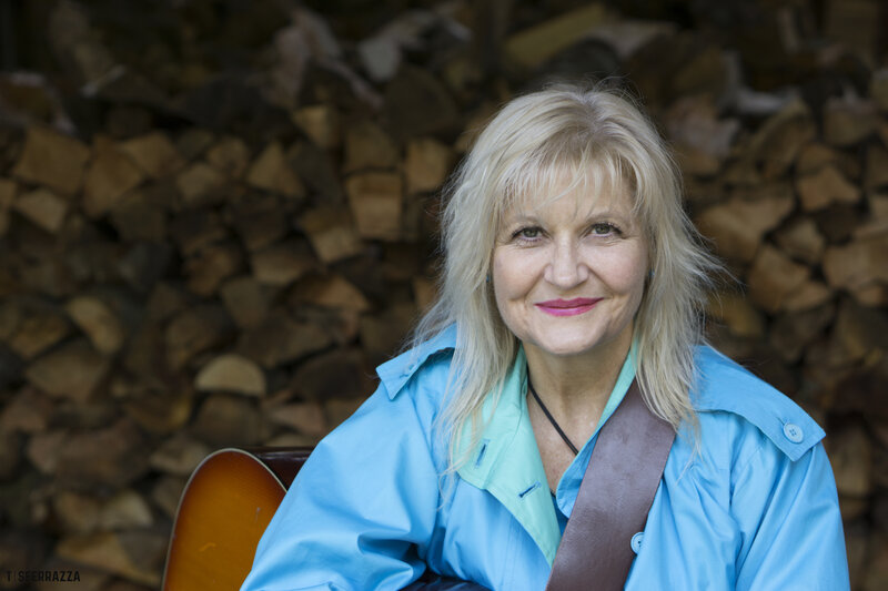 Live, superb band, Cowichan Valley musical festival: Beverley McKeen and The Sweet Band @ 39 Days of July, Charles Hoey Park Jul 30 2021 - May 7th @ 39 Days of July, Charles Hoey Park