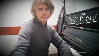Solo Acoustic Guitar avec live loops: Stephen King @ Ten Ten Tapas Dec 4 2015 - May 6th @ Ten Ten Tapas