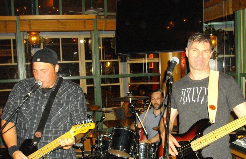 Pulse Radio @ Loghouse Pub Feb 6 2015 - Jun 4th @ Loghouse Pub