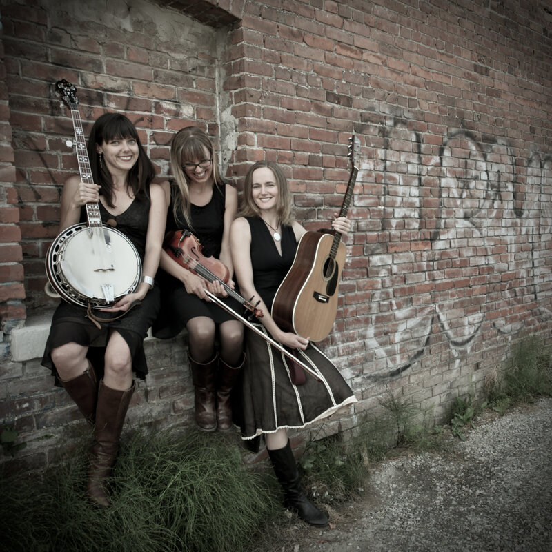 The Sweet Lowdown: The Sweet Lowdown @ Upstairs Lounge @ Oak Bay Rec Centre Dec 11 2015 - May 6th @ Upstairs Lounge @ Oak Bay Rec Centre