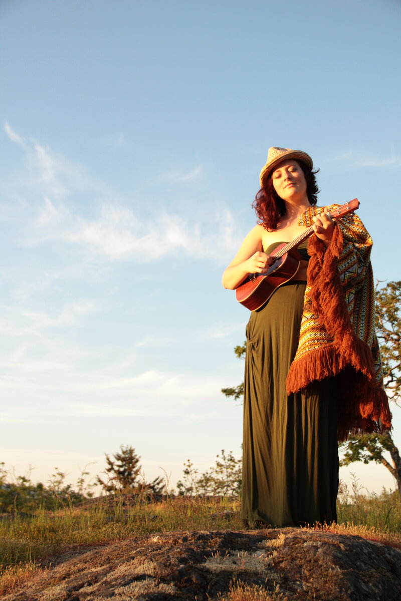 Mar Dulce with The Party on Hight Street!: Mar Dulce, The Party on High Street @ Lacey-Lou Tapas Lounge May 25 2014 - May 6th @ Lacey-Lou Tapas Lounge
