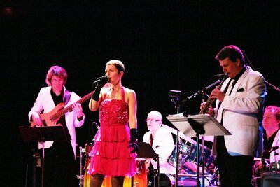 Deborah Ledon Band @ Guilt & Co. Aug 5 2015 - May 26th @ Guilt & Co.