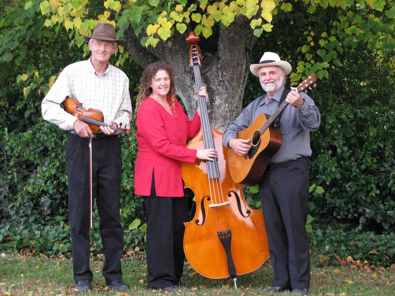 Corner Grass Plays the Woodshed: Corner Grass Band @ Woodshed Restaurant Jun 14 2014 - Jun 7th @ Woodshed Restaurant
