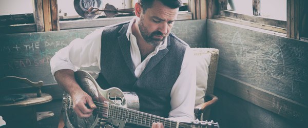 Martin Harley @ Fox Cabaret May 5 2017 - May 6th @ Fox Cabaret