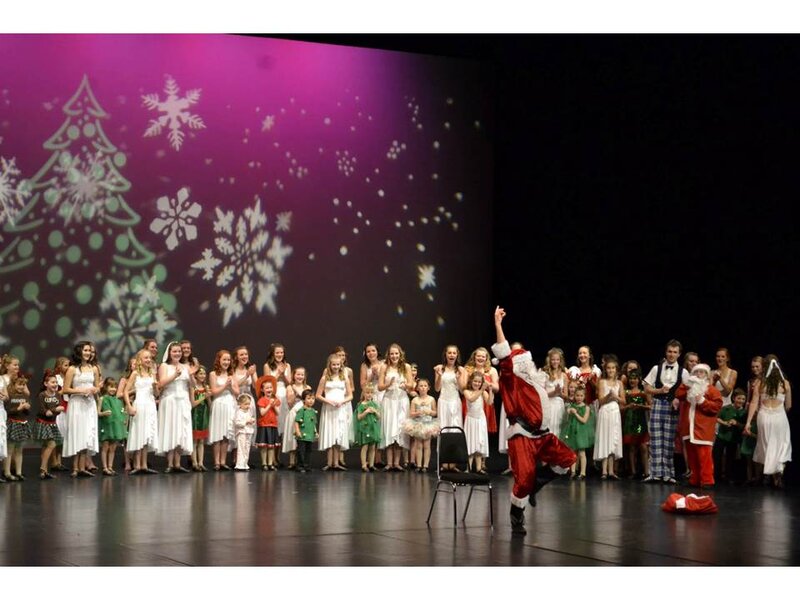 A Merry Celtic Christmas @ Cowichan Performing Arts Centre Dec 5 2015 - Jun 4th @ Cowichan Performing Arts Centre