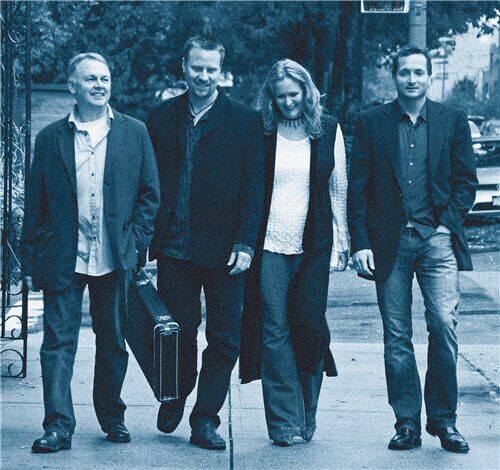 The Bradley MacGillivray Blues Band @ Guilt & Co. Oct 9 2018 - May 7th @ Guilt & Co.