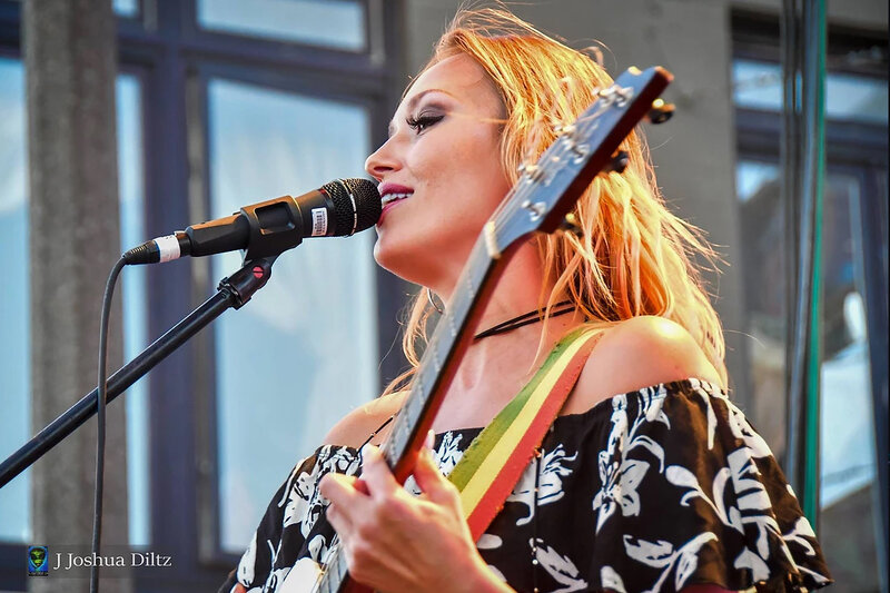 HI95FM presents The 10th Year Anniversary & Album Release Concert: Anuhea, Mahi @ Porter Pavilion @ Anaina Hou Community Park Nov 16 2019 - May 6th @ Porter Pavilion @ Anaina Hou Community Park